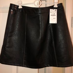 Zara Black Leather Skirt